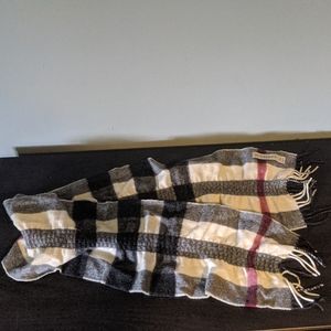 Burberry scarf